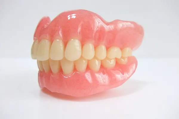 入れ歯のご紹介