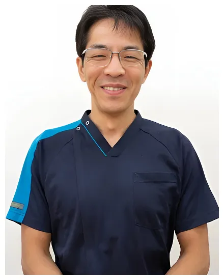 院長 岡本 弘邦